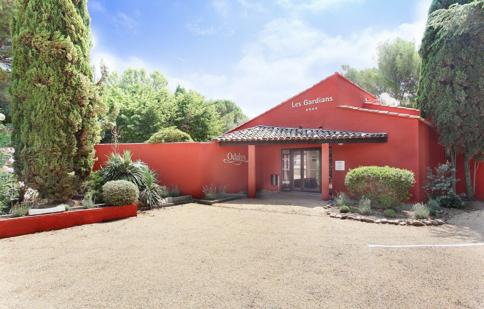 Residence Odalys Le Village Camarguais Les Gardians Arles Exterior photo