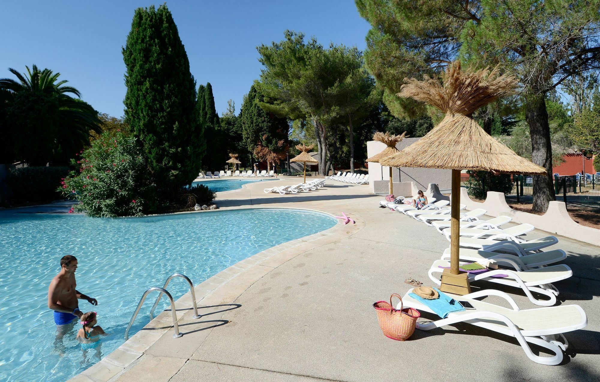 Residence Odalys Le Village Camarguais Les Gardians Arles Exterior photo